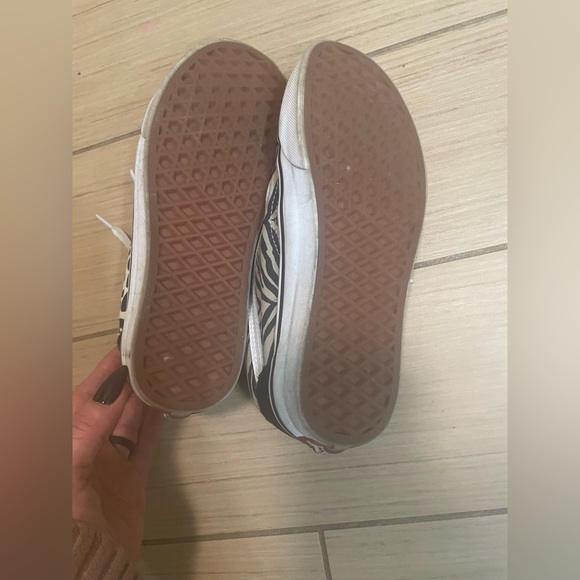 EUC* VANS* OLD SKOOL* SIZE 5 - Picture 5 of 8
